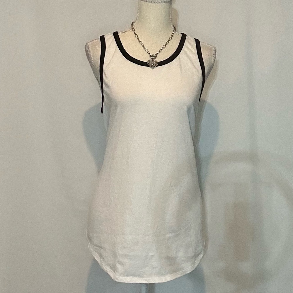 Tops/T-Shirts/Tanks👚 - 2 for $25 or 3 for $35 (Mix & Match)